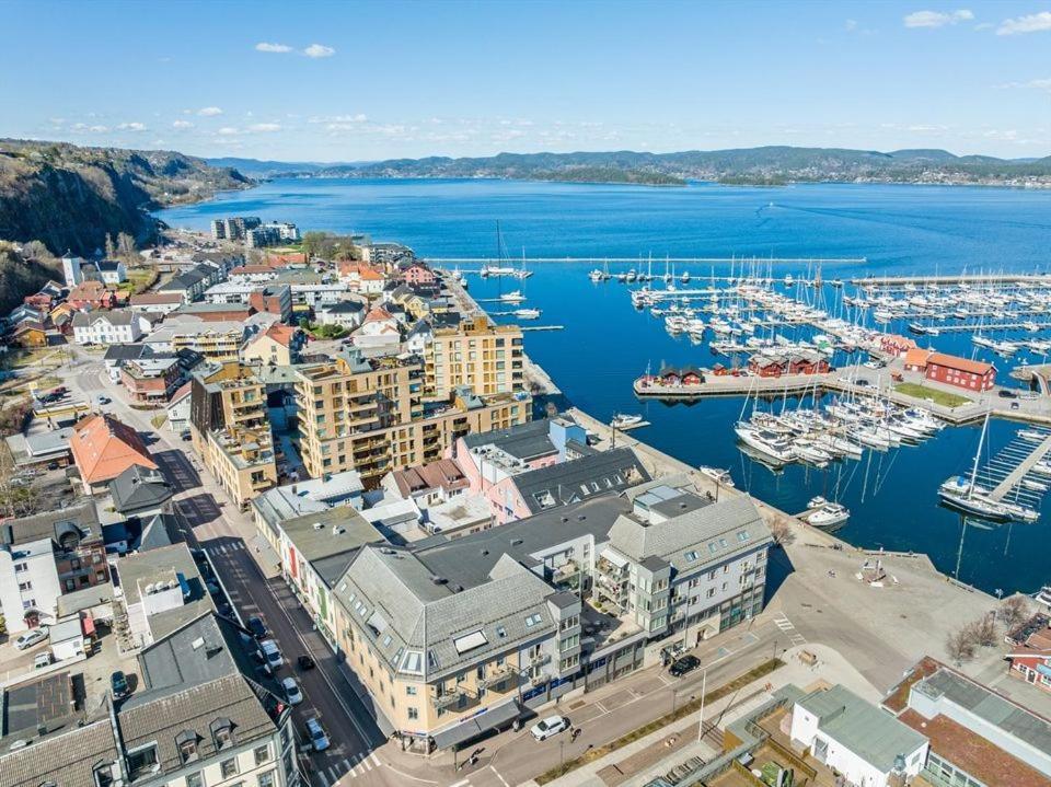 Studio W Centrum Miasta Holmestrand, Norwegia Екстериор снимка